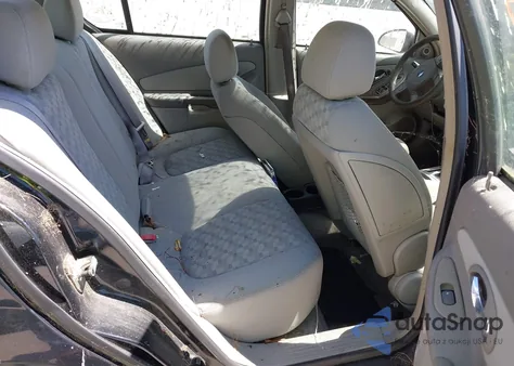 2005 Chevrolet Malibu Ls from USA, damaged, VIN 1G1ZT54815F177925